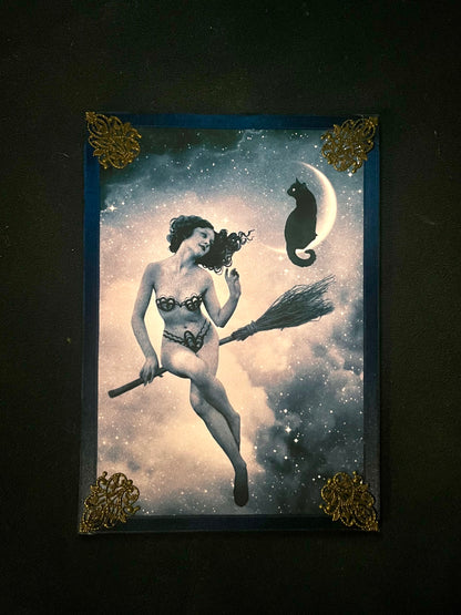 Photocollage artístico sobre madera – Edición firmada Brujas