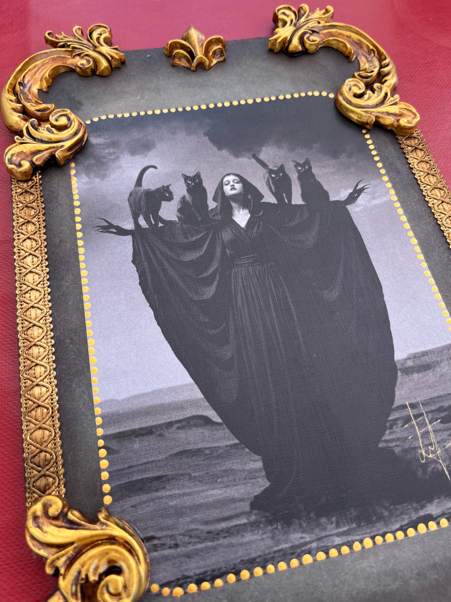 BRUJAS enmarcada V
